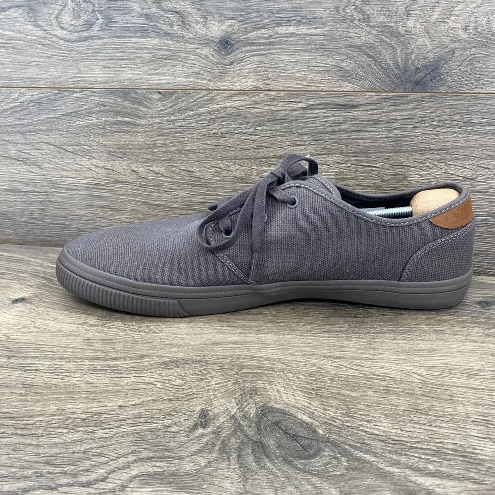 TOMS Carlo Low Top Sneaker Mens 13 Grey Heritage Canvas Lace Up Vegan 10019120